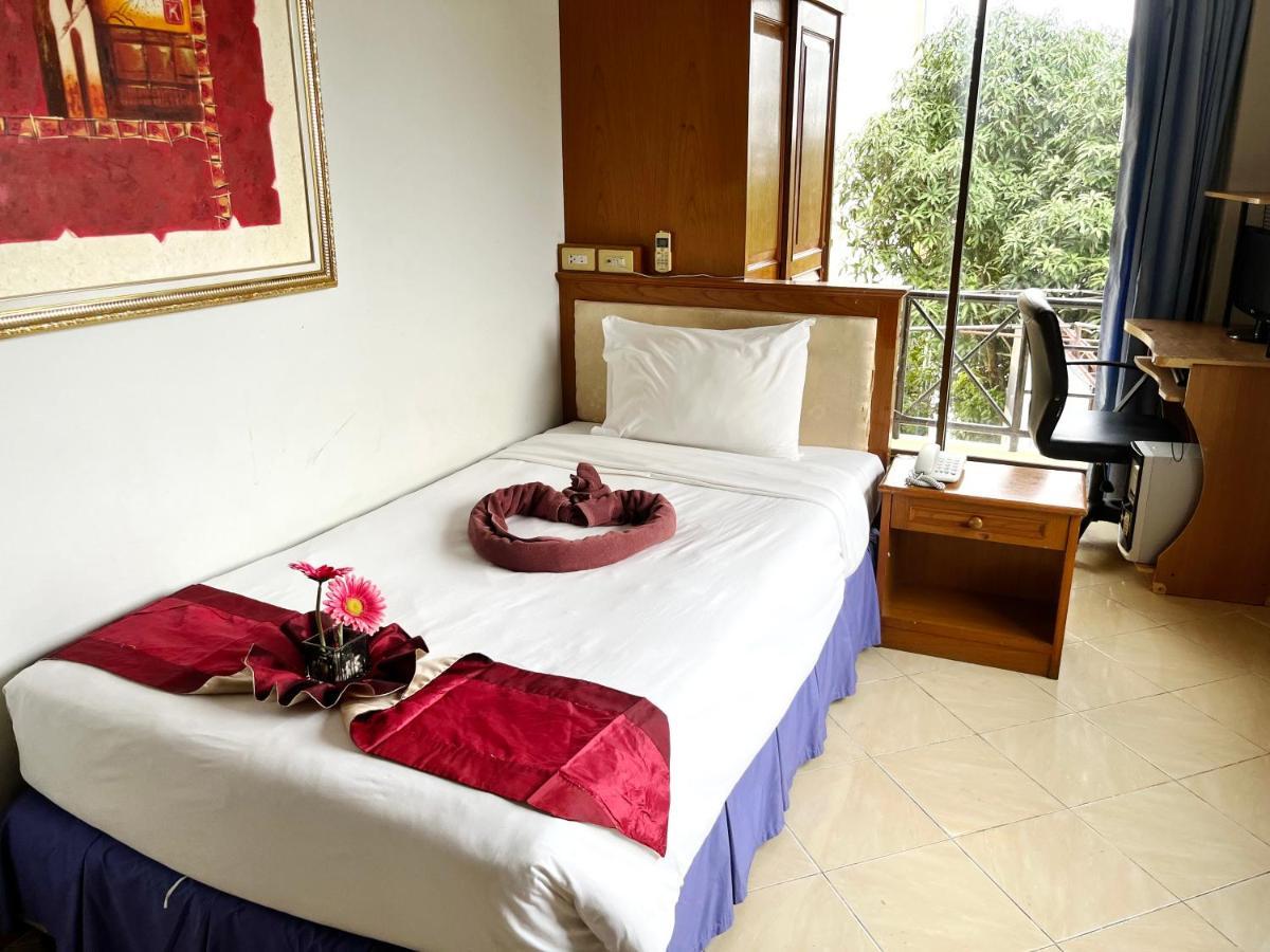Lamai Guesthouse Patong Buitenkant foto